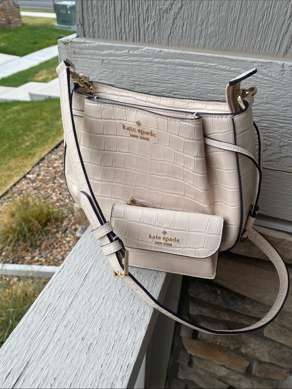 Kate Spade New York Dumpling Croc-Embossed Leather Crossbody Bag with wallet
